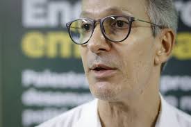 Eduardo Bolsonaro propõe rompimento total com partido Novo e com Romeu Zema