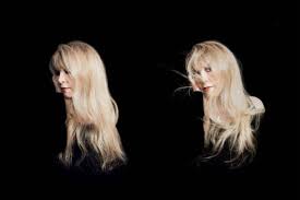 Résultat de recherche d'images pour "stevie nicks on a horse"