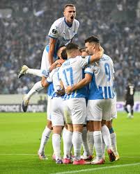 Universitatea - FC Botoșani. Lideri și la suporteri