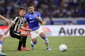 Cruzeiro tem dois titulares suspensos para jogo contra o Bahia
