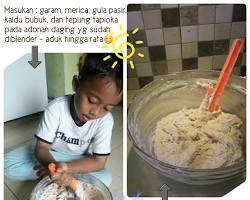 Gambar Campurkan tepung terigu, tepung tapioka, bawang putih halus, garam, kaldu bubuk, merica bubuk, dan baking powder