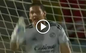 El berrinche de Rodolfo Cota con la defensa de América vs. Juárez que se volvió viral