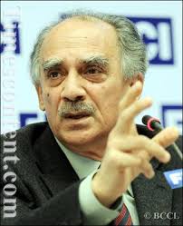 Arun Shourie, News Photo, Federation of Indian Chambers . - Arun-Shourie