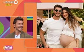 Klebber Toledo recorda início da relação com Camila Queiroz