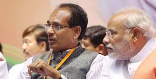 Chouhan compares Modi with Sardar Patel. &quot;The stature and work of Shri Narender Modi can only be compared with Sardar Patel,&quot; Chouhan tweeted. - chouhan_modi_12082013