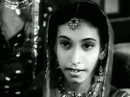 (One of whom is played by Sheela Naik, who acted the part of Nadira&#39;s maid in Aan). It doesn&#39;t work, though – Shankar leaves the two dancing girls to their ... - pic111