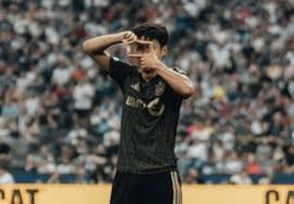 Son Heung-min deceived defenders and also brought down the Japanese goalkeeper... Explosive four consecutive goals in the league! LAFC's victory fell through as Müller scored an equalizer