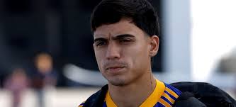 ¡Bomba en Boca! ¿El Changuito Zeballos Dice Adiós a la Bombonera?