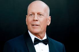 Bruce Willis 'Doesn't Know' He Has Dementia, Recognizes His Family