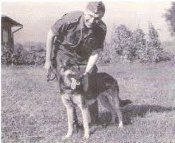 Fritz Tornow vergiftete im April 1945 Hitlers Hund „Blondi“ im ...