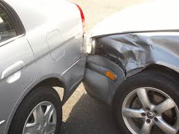 Résultat de recherche d'images pour "crash car"