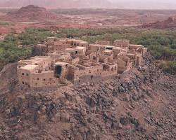 حصن النزار التاريخي في خيبر