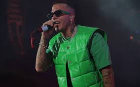 Trend Google: sfera ebbasta concerti 2027