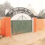 govt blames contractor saffron office