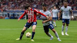 ¡Cruz Azul vs Chivas al Rojo Vivo! ¿Quién Avanza a Semifinales? 🔥