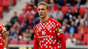 Transfermarkt - News update