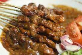 Hasil gambar untuk sate kambing bumbu kacang