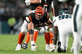 Titans agree to sign OL Cordell Volson