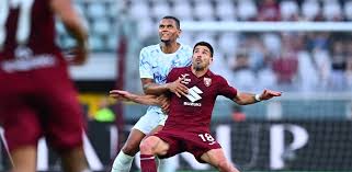 Torino-Inter, che carica Simeone e che errori di Akanji!