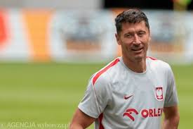 Ogłaszają ws. Lewandowskiego. "15 mln euro i premie za sukcesy"