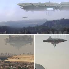 VIDEO) BREAKING NEWS: Alien Mothership Spotted Over France ‎...detail incomment👇👇👇 | Facebook