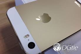 Hot hot.Iphone 5S Gold hàng Mỹ ra đi mùa WORLD CUP..giá chỉ 9tr7, full box,nguyên zin - 1