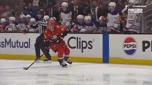 Sennecke puts the Ducks on top