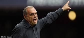 Des Kelly: Save all your prayers for West Ham with boss Avram ... - article-1313061-0B1F2A9D000005DC-804_634x286