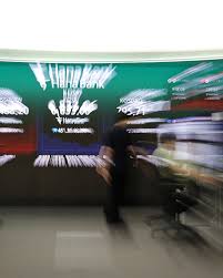 From Euphoria to Despair: South Korea Grapples with the Emotional Toll of Stock Volatility