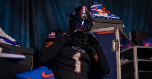 Why CJ Hester took an extra day before signing with Florida Gators
