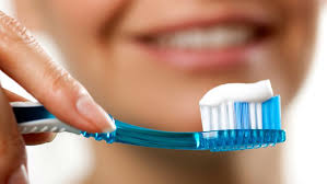 Image result for Qué significan las marcas de colores en los tubos de la pasta de dientes?