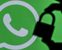 Generazione di immagini fotorealistiche su WhatsApp
