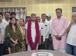 बैंक में डागर का सेवानिवृत्ति पर सम्मान