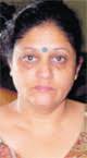 Meenu Sharma Woman faces snatching horror in car. Chandigarh, September 22. A 50-year-old woman, Meena Sharma, ... - chd5
