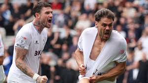 Millwall 2-2 West Ham: Mohamadou Kante scores and then sent off as Hammers fight back to draw at the Den — Sky Sports