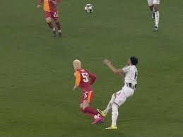 🔴Juve-Gala 1-0 | 🟥 straight red for Kelly, Calvarese: Wrong decision