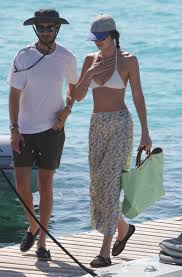 Vogue - News update