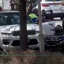 Violencia en San Pedro: ejecutan a hombre dentro de camioneta frente a Arboleda en col. Valle del Campestre