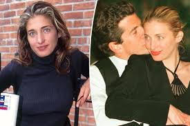 Trend Google: love story kennedy