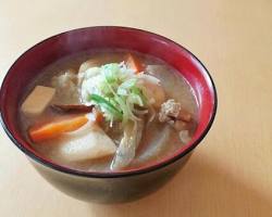 豚汁 フリー素材 写真 別カットの画像