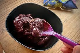 Criança sai para comprar açaí de R$ 24, e mãe recebe fatura de R$ 650