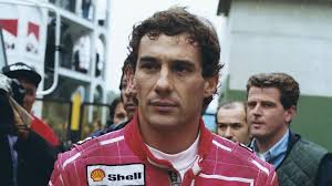Il ricordo di Ayrton sul circuito. Inaugura la nuova sede dei tifosi