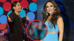 Angélica Vale reacciona en vivo al ver a Ernesto D’Alessio sin playera en Juego de Voces 2026 ¿Se enamoró? FO