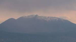 Video: Así se Ve el Ajusco Cubierto de Nieve desde CDMX | En Vivo