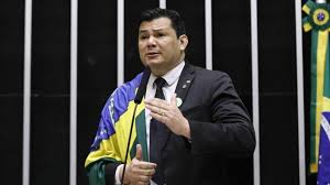 STF torna réu deputado Gilvan da Federal por ofensas a Lula
