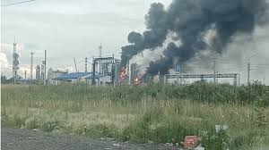 Ataques de drones provocam incêndio em refinaria no sul da Rússia