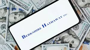 Berkshire Hathaway buyback binge fuels UBS price target hike ahead of earnings