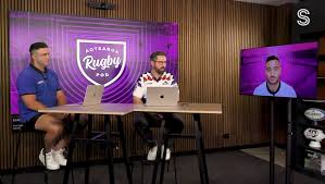 Hurricanes bid to reclaim top spot against Crusaders with injury comebacks