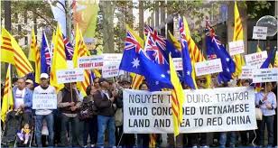 Image result for Canberra: VC Nguyễn Tấn Dũng quá bẽ bàng!