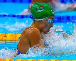 Gambar Es Dawet Bayat, Semangkuknya Seukuran Kolam Renang Olimpiade